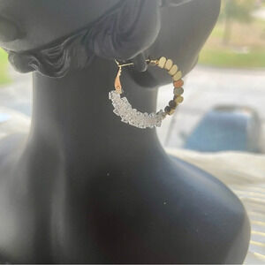Retro Style Color Block Copper Crystal Hematite Earrings White & Gold Huggie